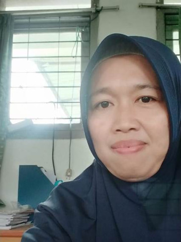 Iin Hariana, S.Pd